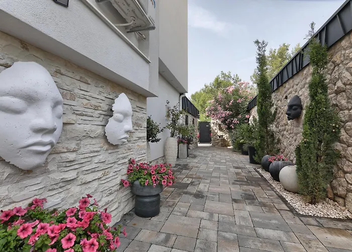 Апартаменты Hd House I
