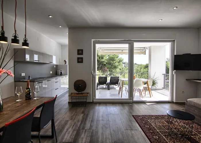 Hd House I Апартаменты *