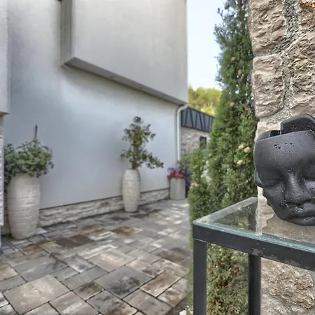 Apartament Hd House I *