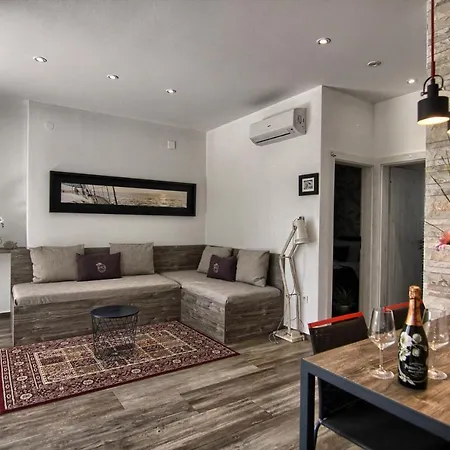 Hd House I * Pakoštane